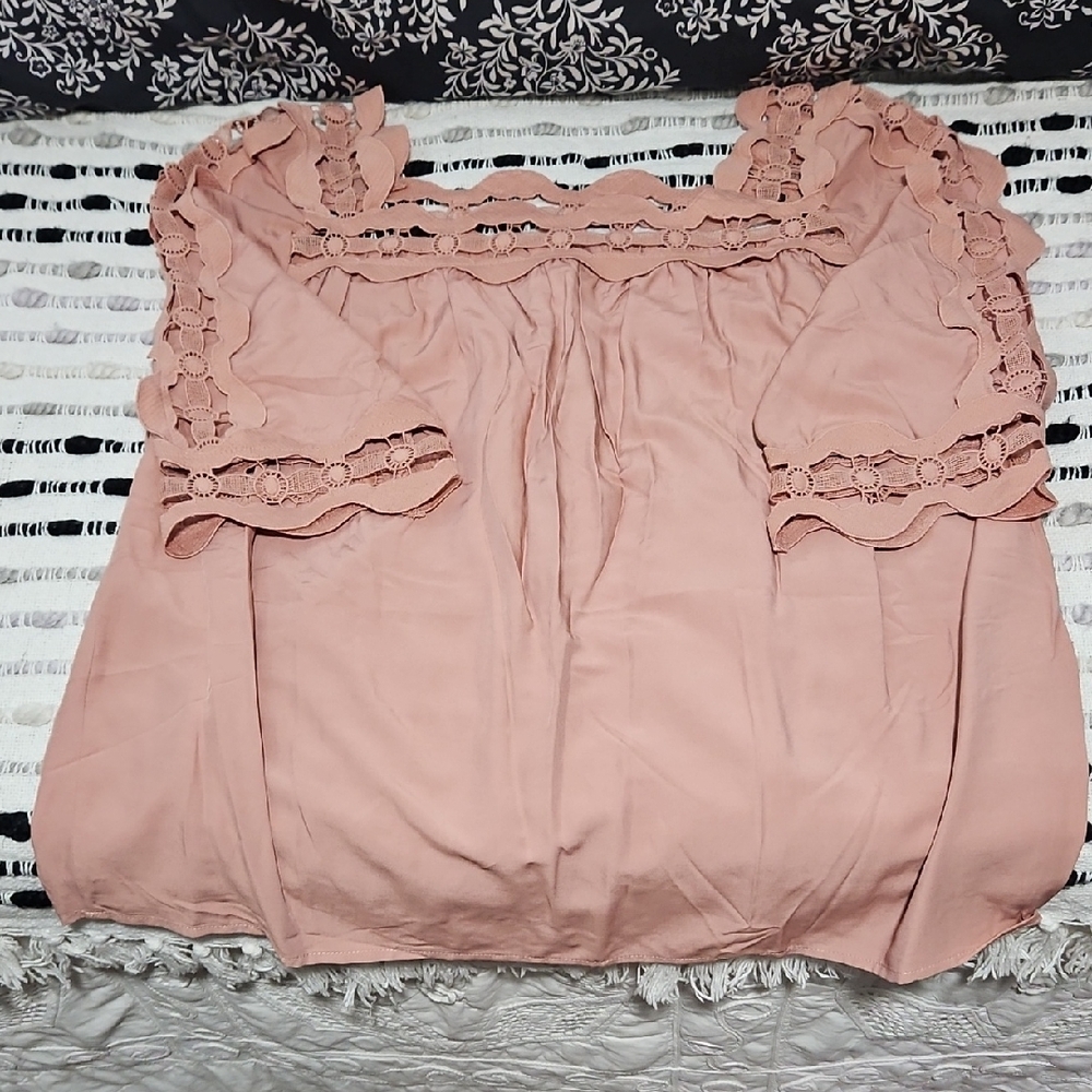 Elegant Pink Lace Trim Women's Top